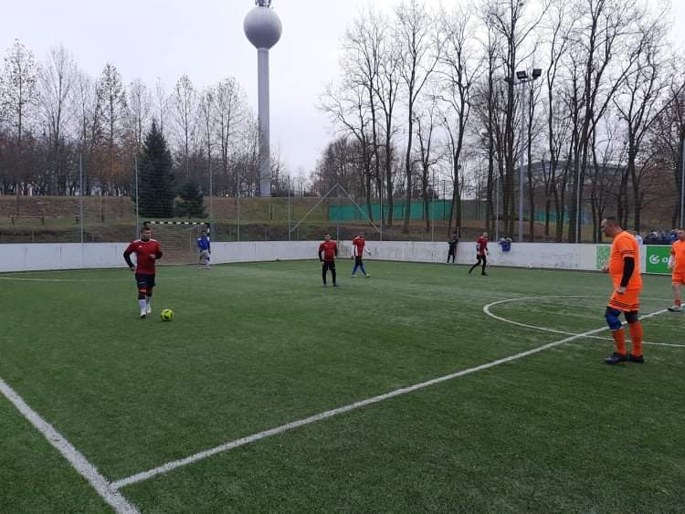 Received 323886029183298