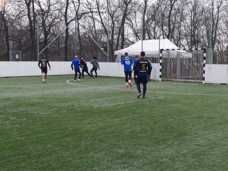 Received 653584686022959